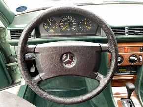 Mercedes-Benz 124, 2.0i - 1xMaj - 40 000km - TOP STAV - 16