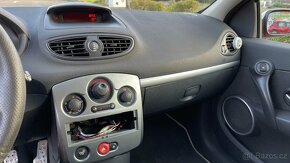 RENAULT CLIO 2.0i RS - 16