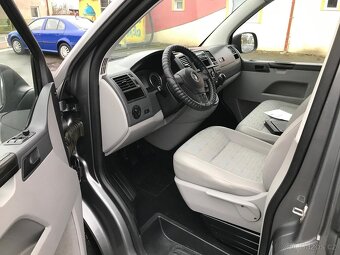 VW TRANSPORTER 2.0 TDi SERVISNÍ HISTORIE - 16