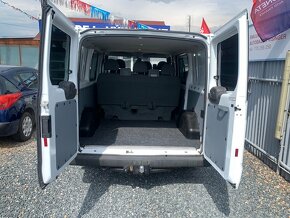 FORD TRANSIT 2,2 TDCi 74 kW 280 SWB KOMBI  6. Míst - 16