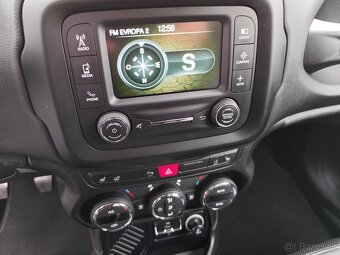 Jeep Renegade Limited 1.4 MultiAir 103kw.R.V.4/2015 - 16