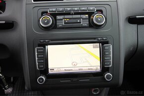 Touran,2.0 tdi 103kw,HIGHLINE,Park kamera,Alcantara - 16