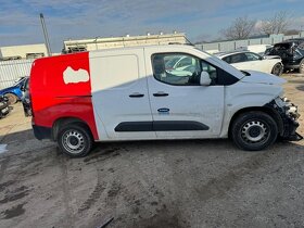 Opel Combo 1.5D 2019 3 mista VAN - 16