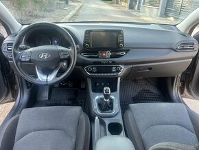 hyundai i30 fastback HEV 89.000km - 16