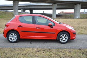 Peugeot 207, 1.4i, 54kW, 124000km, původ ČR - 17