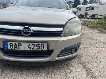 Opel Astra H 1.7 2006 - 17