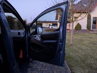 Berlingo 1.6hdi multi space - 17