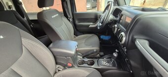 JEEP Wrangler Rubicon 2017 2.8 CRD Automat - 17