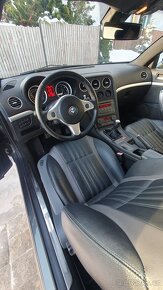 Rozpredám Alfa Romeo Brera 2.4JTDm 154kW na diely - 17