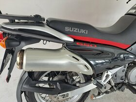 Suzuki XF 650 Freewind - 17