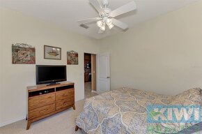 Prodej, vila u jezera, Florida, Whispering Oaks Drive, North - 17