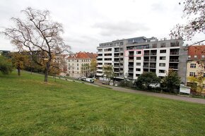 Prodej bytu 3+kk/B/T/G 103 m2, Praha 3 Žižkov, novostavba -  - 17