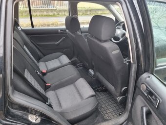 Volkswagen Golf 1.9TDi 74kW Klima r.v 2006 - 17