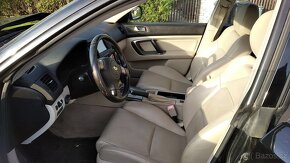 Subaru Legacy IV 3.0 H6 - 17