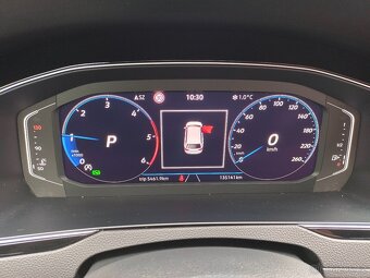 VW Passat B8 2.0TDI 110kW DSG Navi Virtual Matrix LED ACC Qi - 17