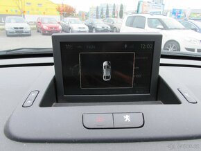 Peugeot 5008 1.6 HDi 84kW,nová STK, serviska, nový DPF filtr - 17