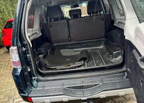 Mitsubishi Pajero 3,2DI-D serviska ,7 Míst 4x4 nafta - 17