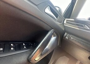 Peugeot 308 1,6 DIGIKLIMA, NAVI, NOVÉ V ČR nafta manuál - 17