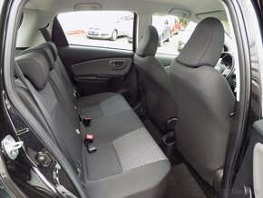 Toyota Yaris 1.0 VVTi serviska, ALU, kamera - 17