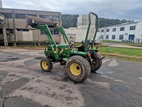 John Deere 955 s čelním nakladačem 4x4 - 17