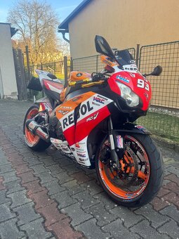 Honda cbr1000rr - 17