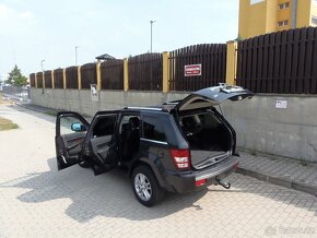 Jeep Grand Cherokee 3.0 CRD 4x4 redukce tažné 3.5t - 17