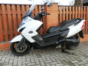 Kymco MyRoad 700i ABS - 17