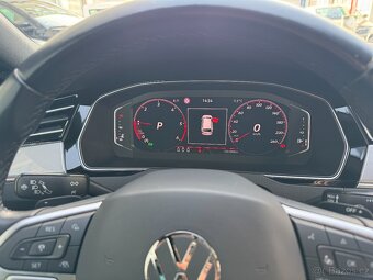 VW Passat B8 2.0TDI 110kW DSG Tažné ACC Kamera Navi DAB ERGO - 17