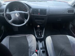 Volskswagen Golf 1.4i - 17