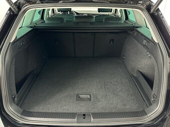 Passat Elegance 2.0 TDI 110kW DSG - 17