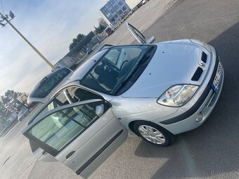 Renault Mégane Scenic 1.6 benzín - 17