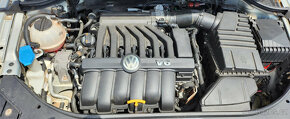 VW Passat CC 3.6 V6 FSI 220kW 4x4 300k AUTOMAT - 17