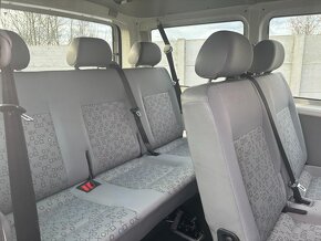 Volkswagen Transporter 2.5 tdi 96kw r.v.2006 9 míst, po GO - 17