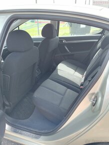 Peugeot 407 první majitel nové v ČR najeto 130tis.km - 17