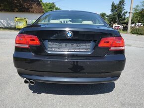 BMW 325i E92 3,0i 160Kw r.v.9/2007 najeto 134700km SERVISKA - 17