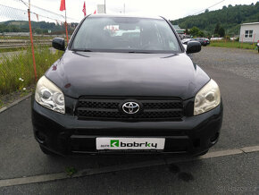 Toyota RAV4 2.2 D-4D 4x4  /100 kW/ - 17