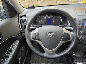 Hyundai i30 Comfort 1,6CRDi - 17