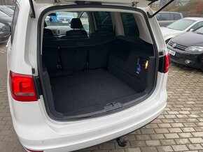 VW Sharan 2,0tdi 103kW 4motion Match - 17