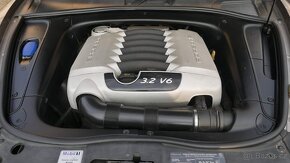 Prodám Porsche Cayenne 3,2 V6 - 17