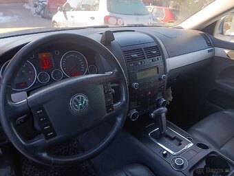 Vw Touareg 3.0 tdi v6,4x4,rok2006,org km - 17