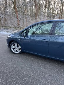 Toyota Auris 2.2 D-cat 130kw Top Vykon - 17