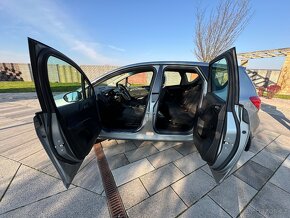 Opel Meriva - 1.4i 74kW LPG - 2011 - najeto pouze 112.074Km - 17