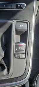 MPV - RENAULT GRAND SCENIC - 17