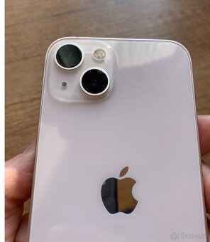 iPhone 13 128Gb růžová barva jako nový - 17