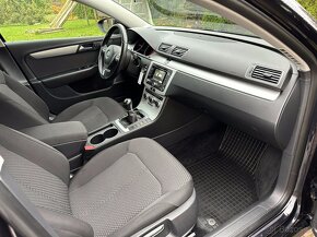 Volkswagen Passat 1.6Tdi 77kw - 17