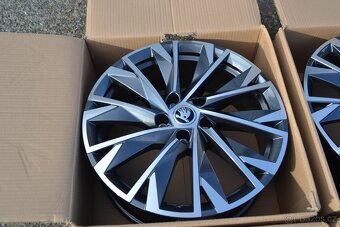 4ks NOVÉ orig.alu disky R18 Škoda Karoq/Seat Ateca, 5x112 - 17