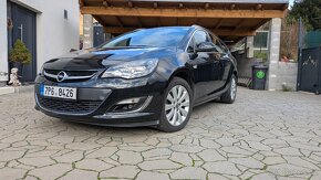 Opel Astra J Sports Tourer 100kW - 17