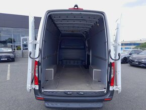 Sprinter 317CDI/L, kamera 360° MBUX - 17