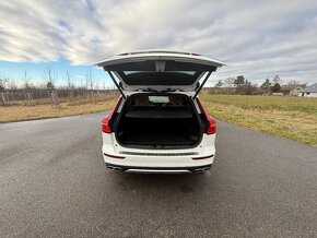 Volvo V60 Cross Country D4 AWD Polestar - 17