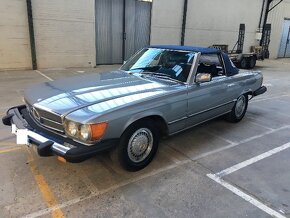 Mercedes Benz 450 SL R107 USA model ROK 1977 - 17